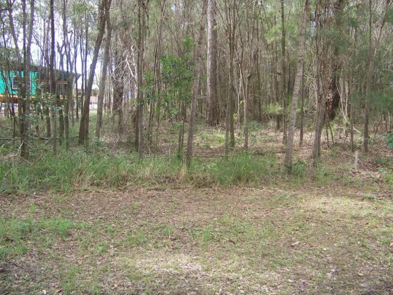 13 Cathy Street, Macleay Island QLD 4184