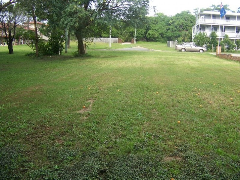 19 Curlew, Macleay Island QLD 4184