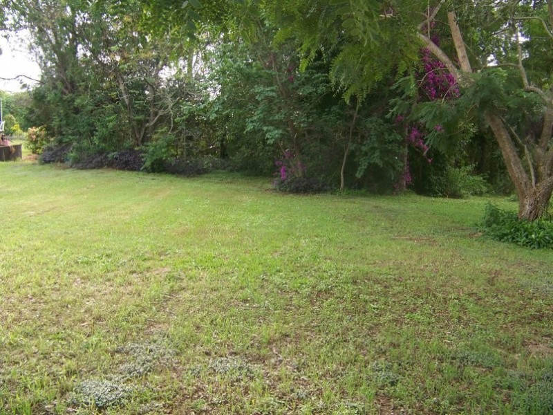 19 Curlew, Macleay Island QLD 4184