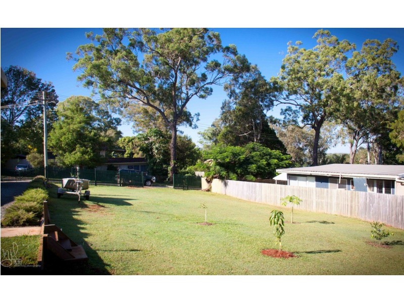 13 MICHAEL, Lamb Island QLD 4184