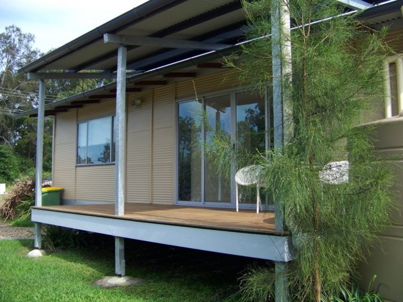 17 CRESSY STREET, Macleay Island QLD 4184