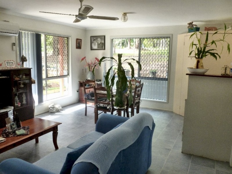 4 LOWTHER ST, Russell Island QLD 4184