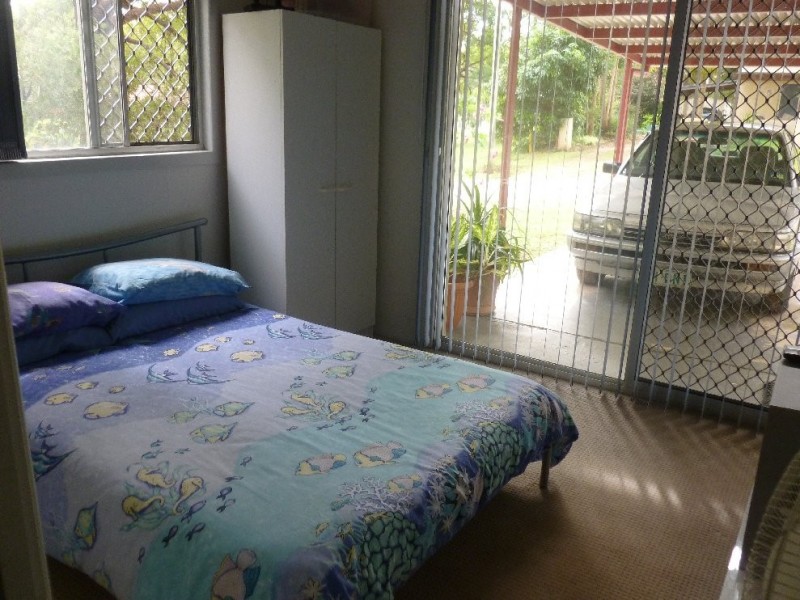 4 LOWTHER ST, Russell Island QLD 4184