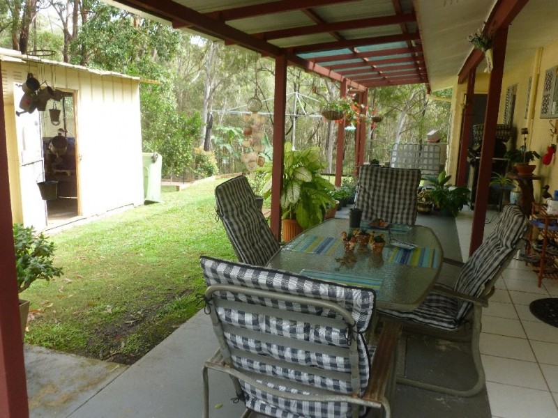 4 LOWTHER ST, Russell Island QLD 4184