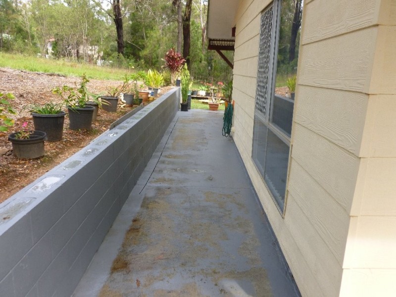 4 LOWTHER ST, Russell Island QLD 4184