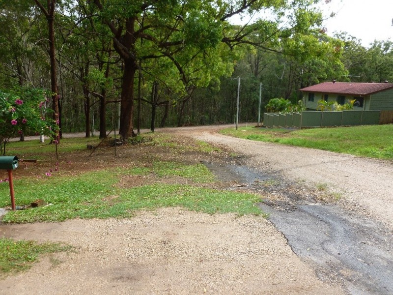 4 LOWTHER ST, Russell Island QLD 4184