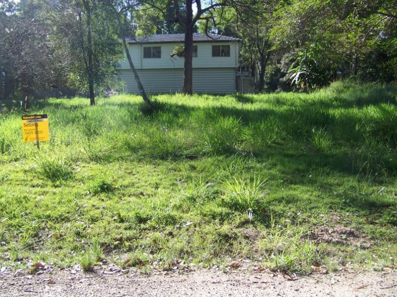 23 Sandpiper Parade, Macleay Island QLD 4184