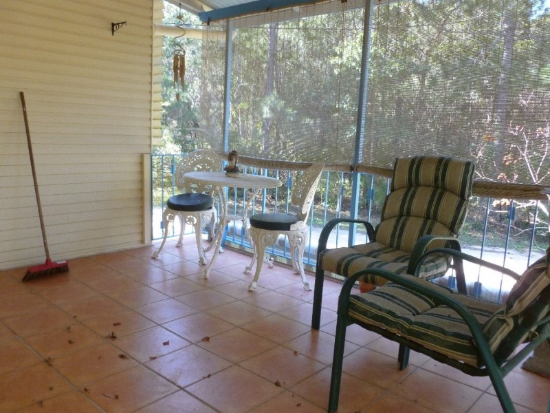 33 ALEXANDER STREET, Macleay Island QLD 4184