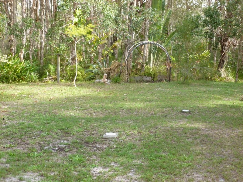 33 ALEXANDER STREET, Macleay Island QLD 4184