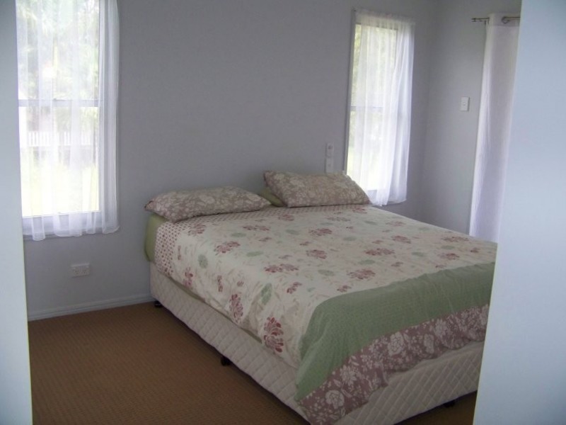10 FRENCHEM TERRACE, Macleay Island QLD 4184