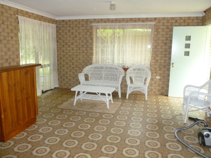 66-68 BEELONG STREET, Macleay Island QLD 4184