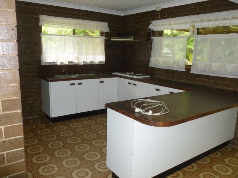 66-68 BEELONG STREET, Macleay Island QLD 4184