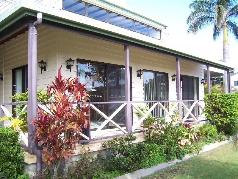 31 KOONWARRA PARADE, Macleay Island QLD 4184