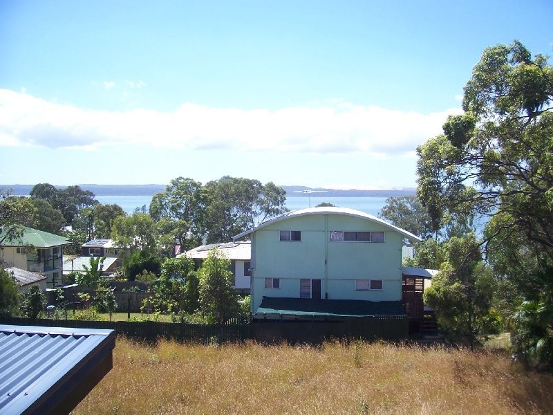 23 OOMOOL STREET, Macleay Island QLD 4184