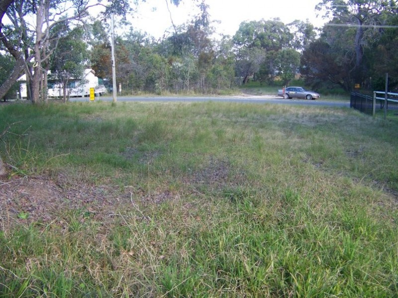23 Hastings Terrace, Macleay Island QLD 4184