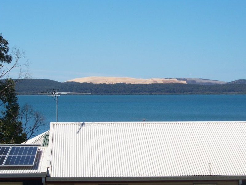 10 Mawarra St, Macleay Island QLD 4184