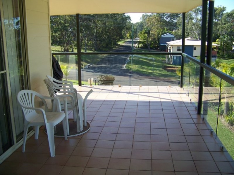 10 Mawarra St, Macleay Island QLD 4184