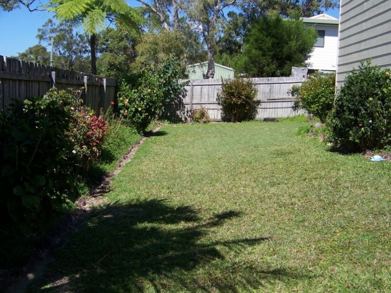 10 Mawarra St, Macleay Island QLD 4184