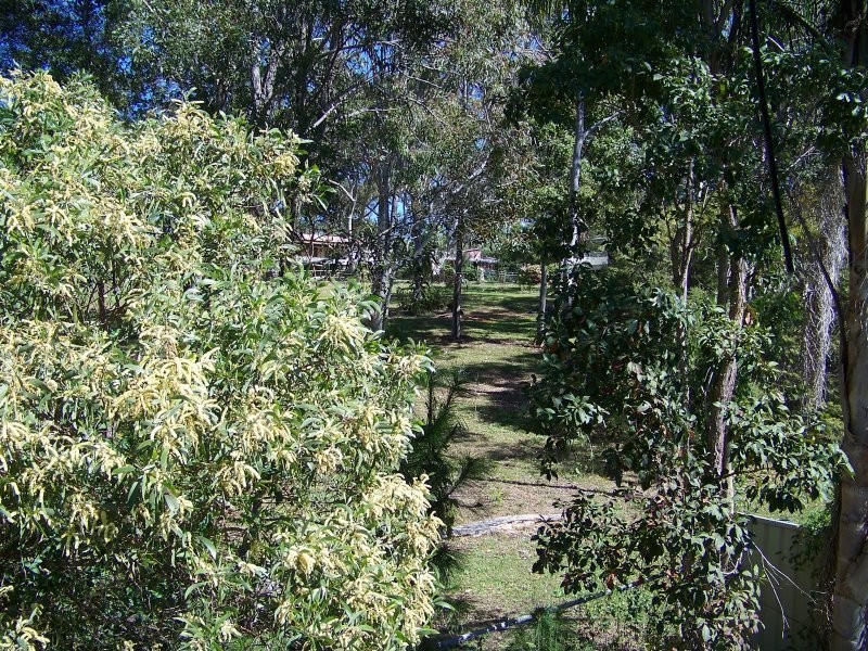 19 PAULA pde, Lamb Island QLD 4184