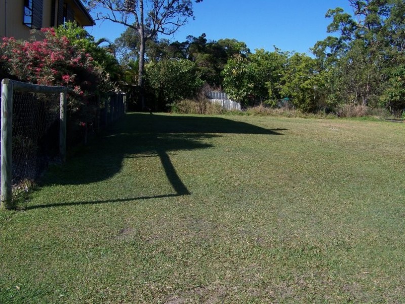 26 Udara Street, Macleay Island QLD 4184