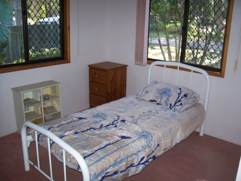 16 DERWENT ST, Macleay Island QLD 4184