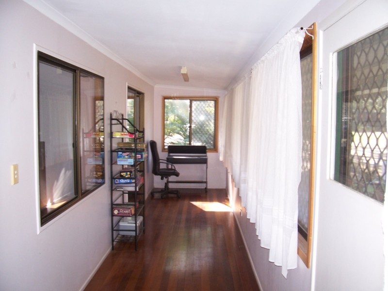 16 DERWENT ST, Macleay Island QLD 4184