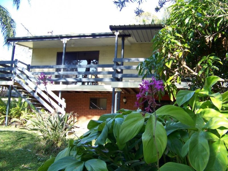 48 Coondooroopa Drive, Macleay Island QLD 4184