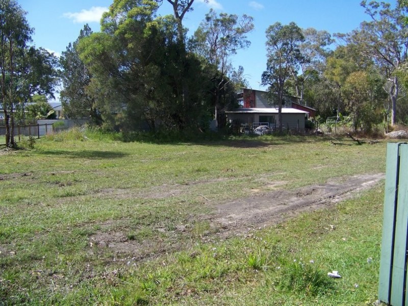 30 Mango Crescent, Macleay Island QLD 4184