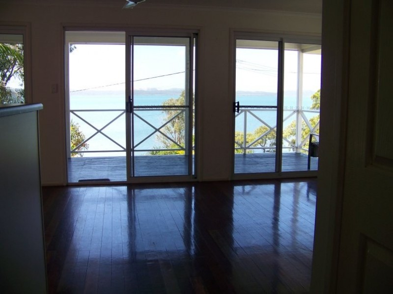 5 Golden Sands Blvd, Macleay Island QLD 4184