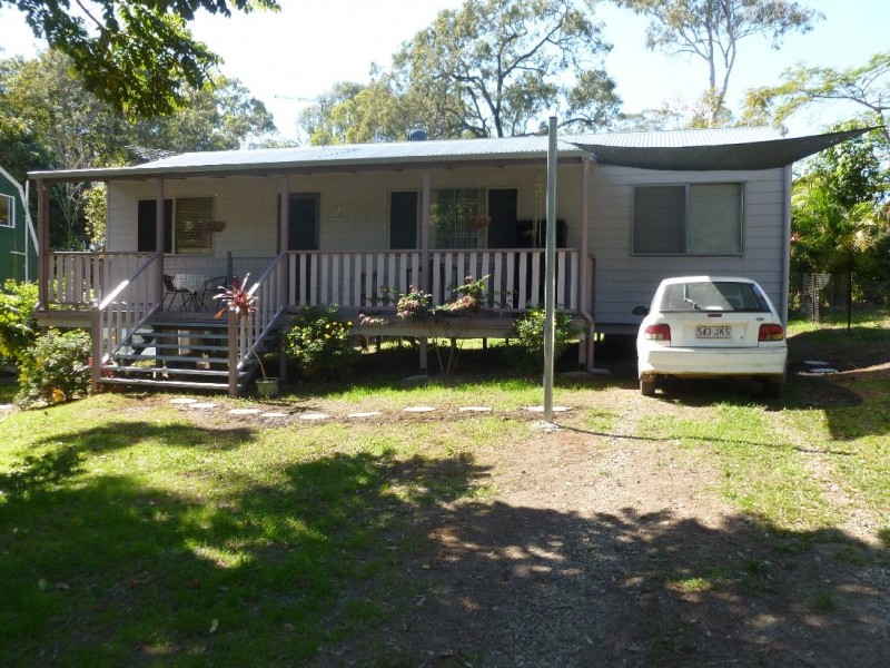 26 ILYA, Macleay Island QLD 4184