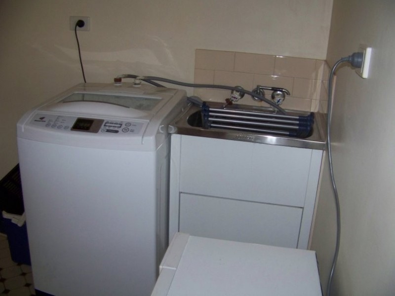 48 Charles Terrace, Macleay Island QLD 4184