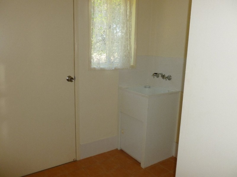 33 LONICERA  STREET, Macleay Island QLD 4184