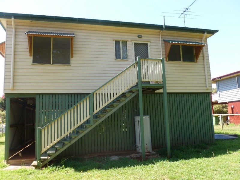 33 LONICERA  STREET, Macleay Island QLD 4184