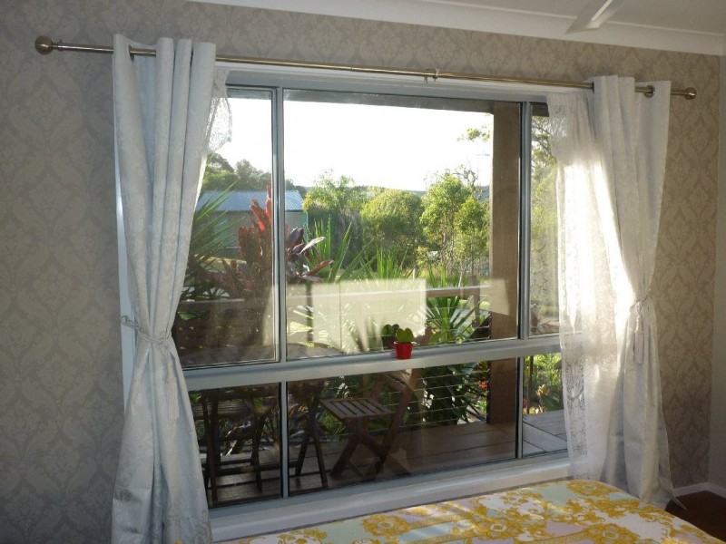 12 YACHT STREET, Russell Island QLD 4184