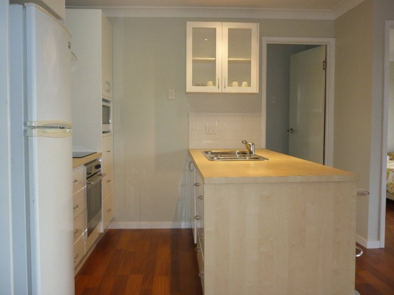 12 YACHT STREET, Russell Island QLD 4184