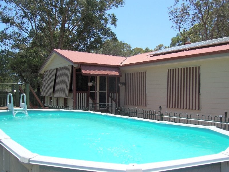 7 ROBIN STREET, Macleay Island QLD 4184