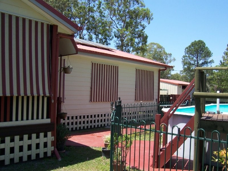 7 ROBIN STREET, Macleay Island QLD 4184