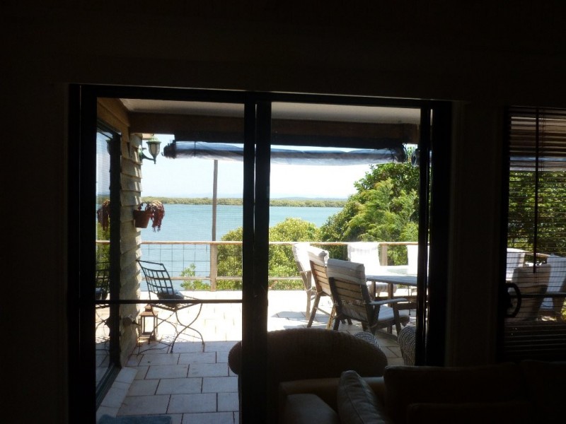 8 EMILY COURT, Macleay Island QLD 4184