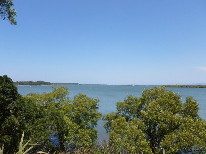 8 EMILY COURT, Macleay Island QLD 4184