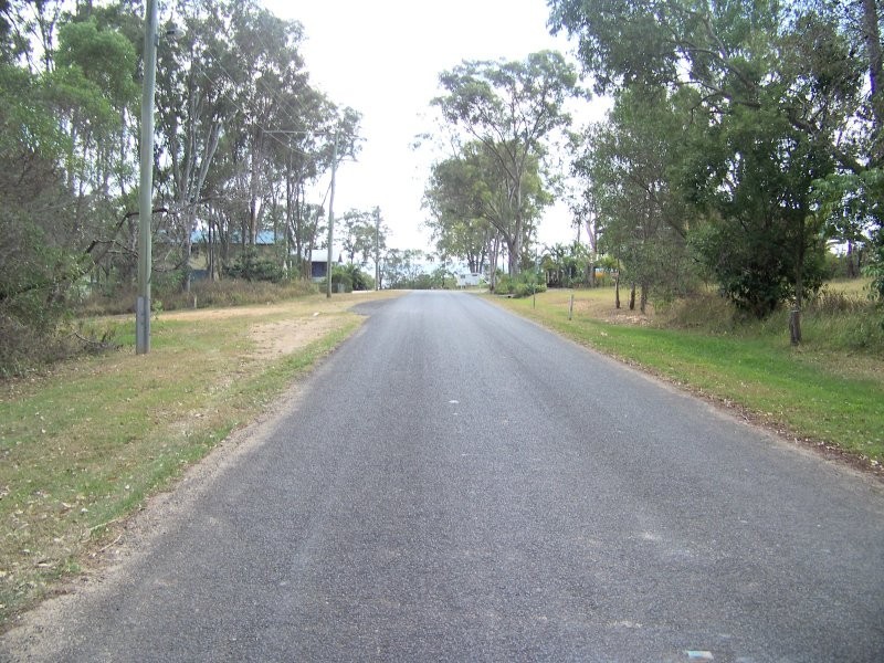 182 LUCAS dr, Lamb Island QLD 4184