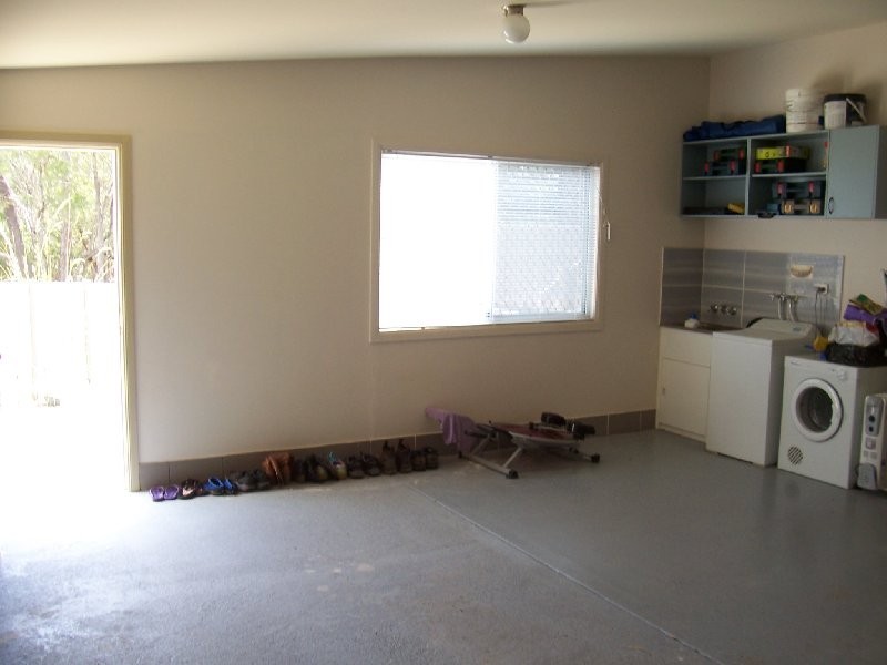 19-51 SCOTTS ROAD, Macleay Island QLD 4184