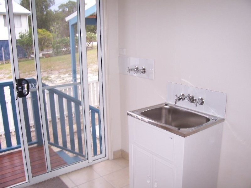 16 CAMENA STREET, Macleay Island QLD 4184