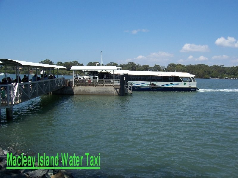 16 CAMENA STREET, Macleay Island QLD 4184