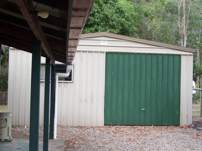 72 Coondooroopa Drive, Macleay Island QLD 4184