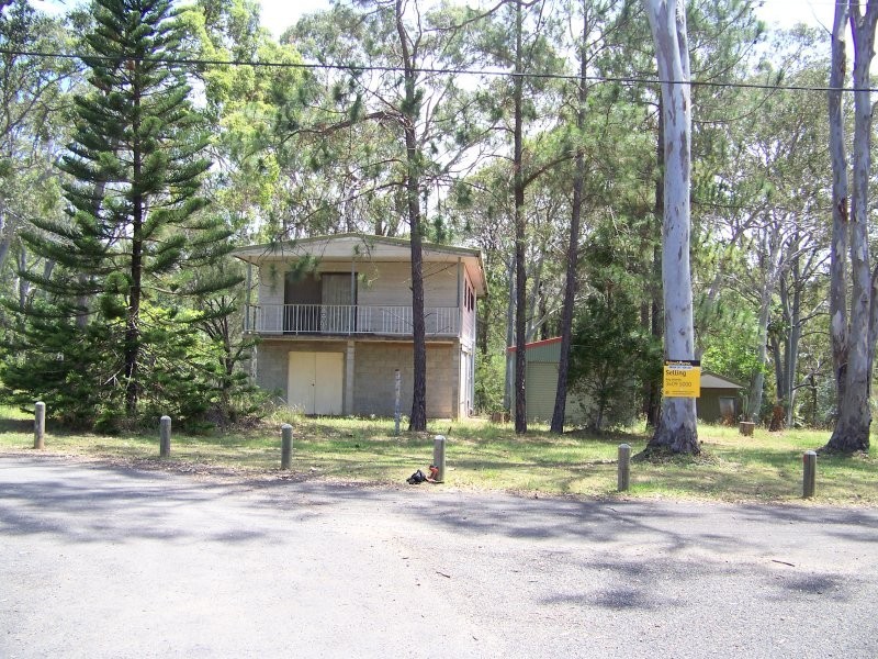 30 – 34 BRUCE ST, Lamb Island QLD 4184