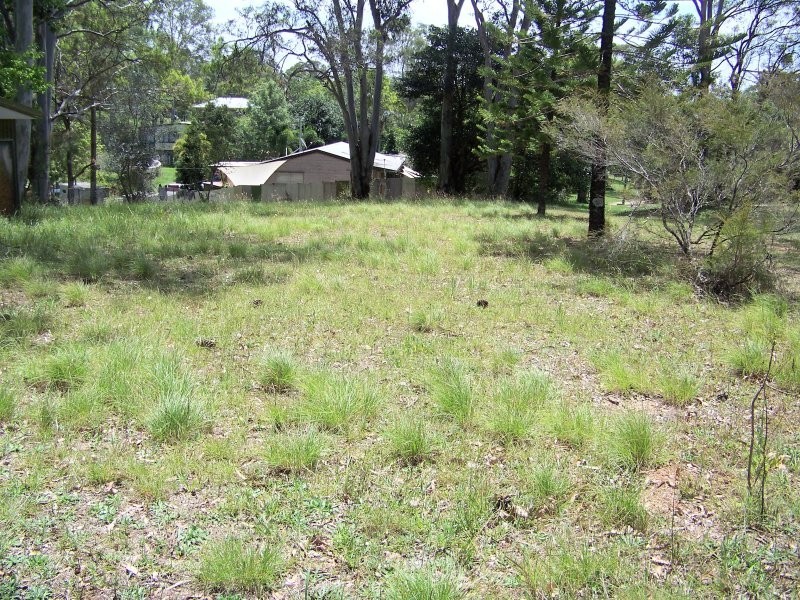 30 – 34 BRUCE ST, Lamb Island QLD 4184