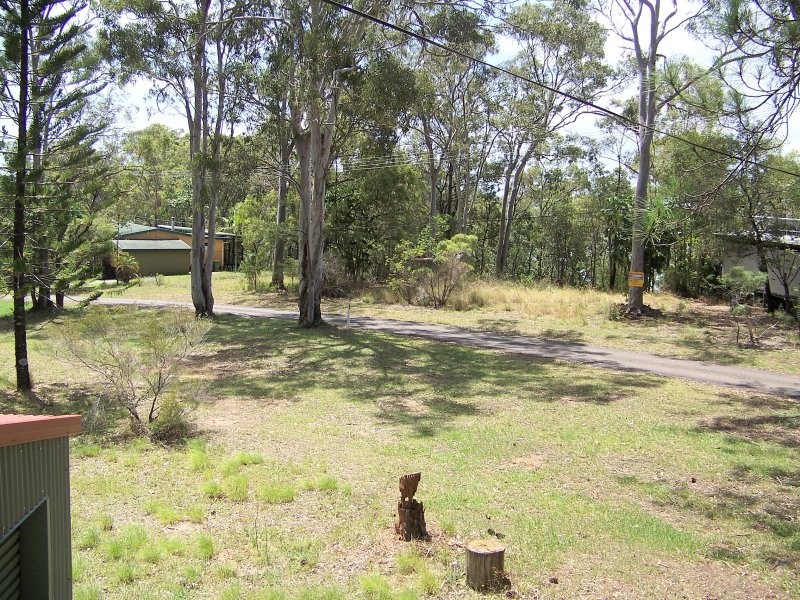 30 – 34 BRUCE ST, Lamb Island QLD 4184