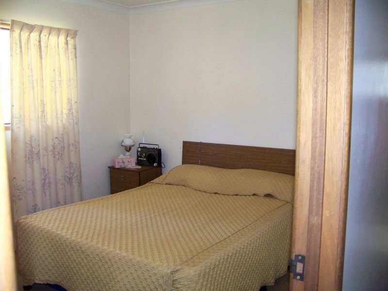 30 – 34 BRUCE ST, Lamb Island QLD 4184