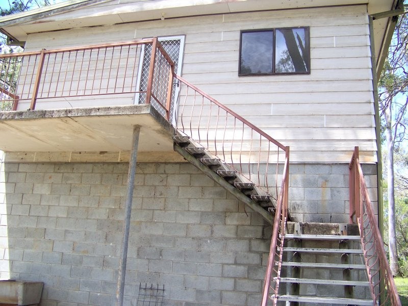 30 – 34 BRUCE ST, Lamb Island QLD 4184