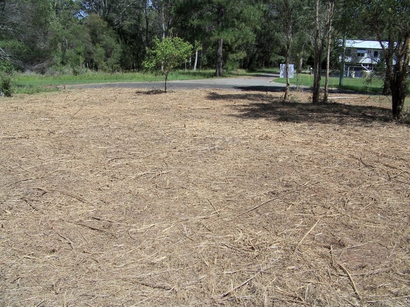 6 WOBUR ST, Lamb Island QLD 4184